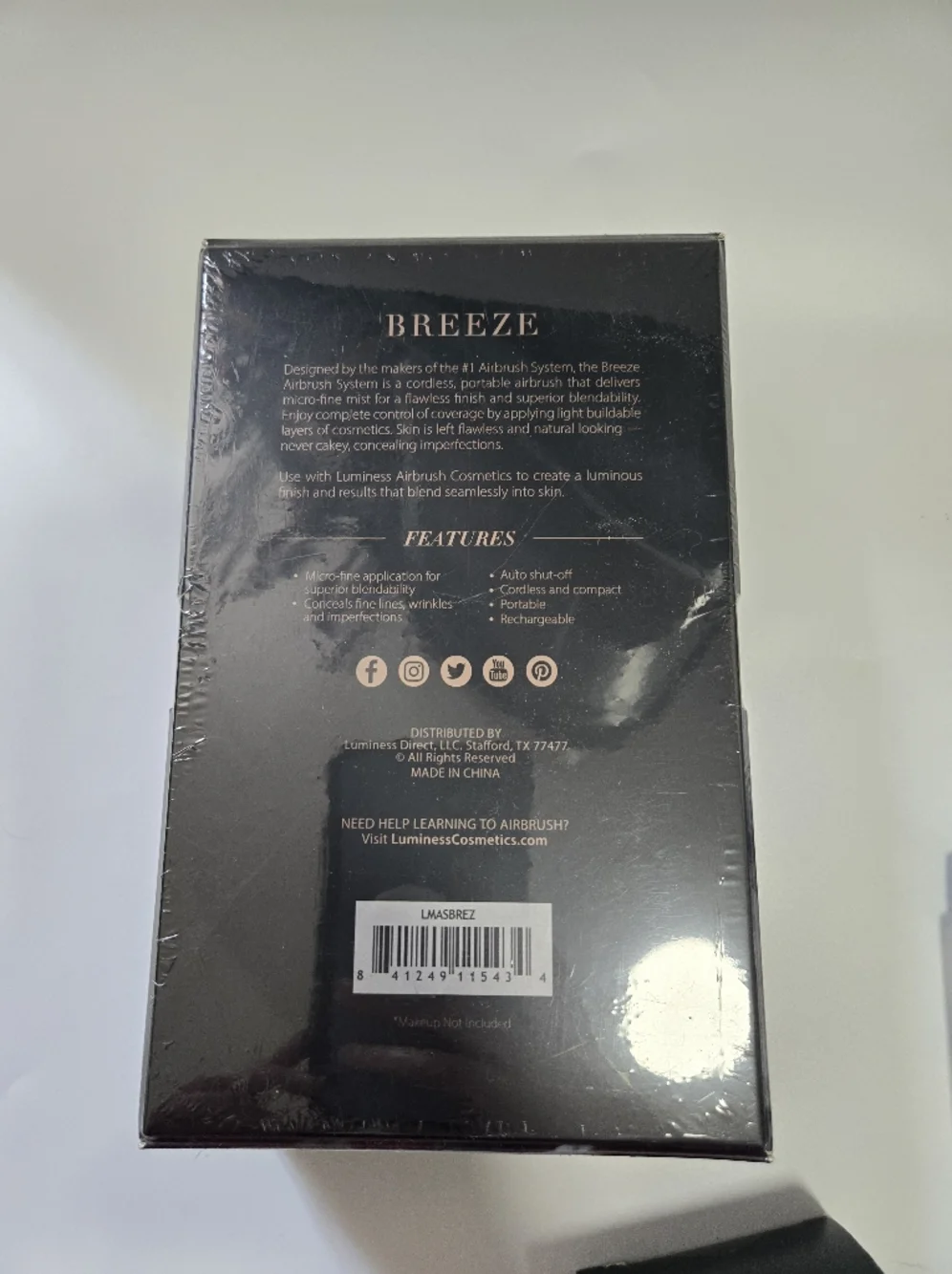 New Sealed Luminess Makeup Airbrush Set Medium Alluring Lip Eye Compact Serum